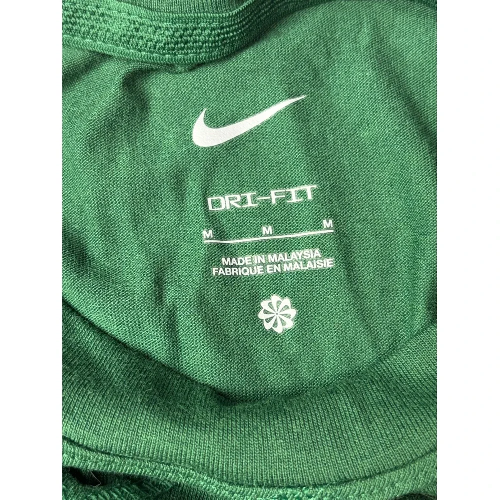 Nike Dri-FIT Mens Long Sleeve Shirt Green Crew Neck Swoosh Logo Training Top M